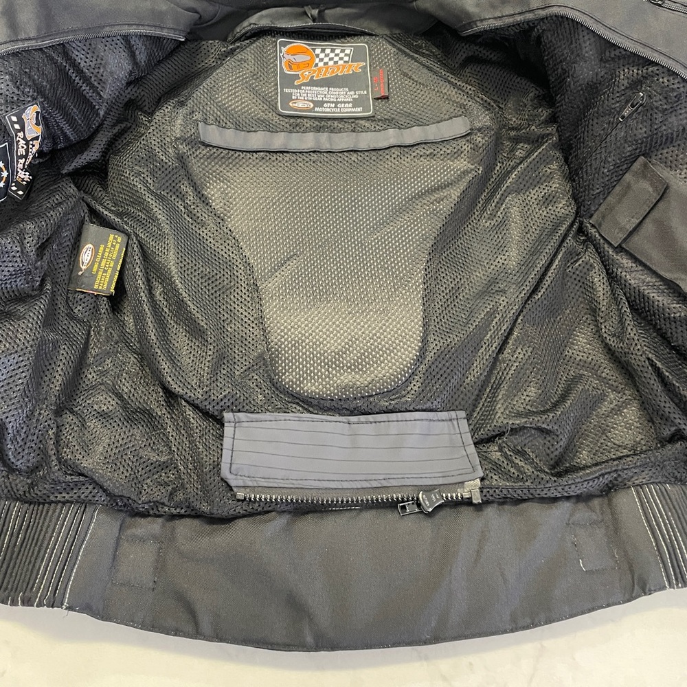 Speedtec 6th Gear Black Armour Motorcycle Jacket Size Large (46) - Picture 9 of 15
